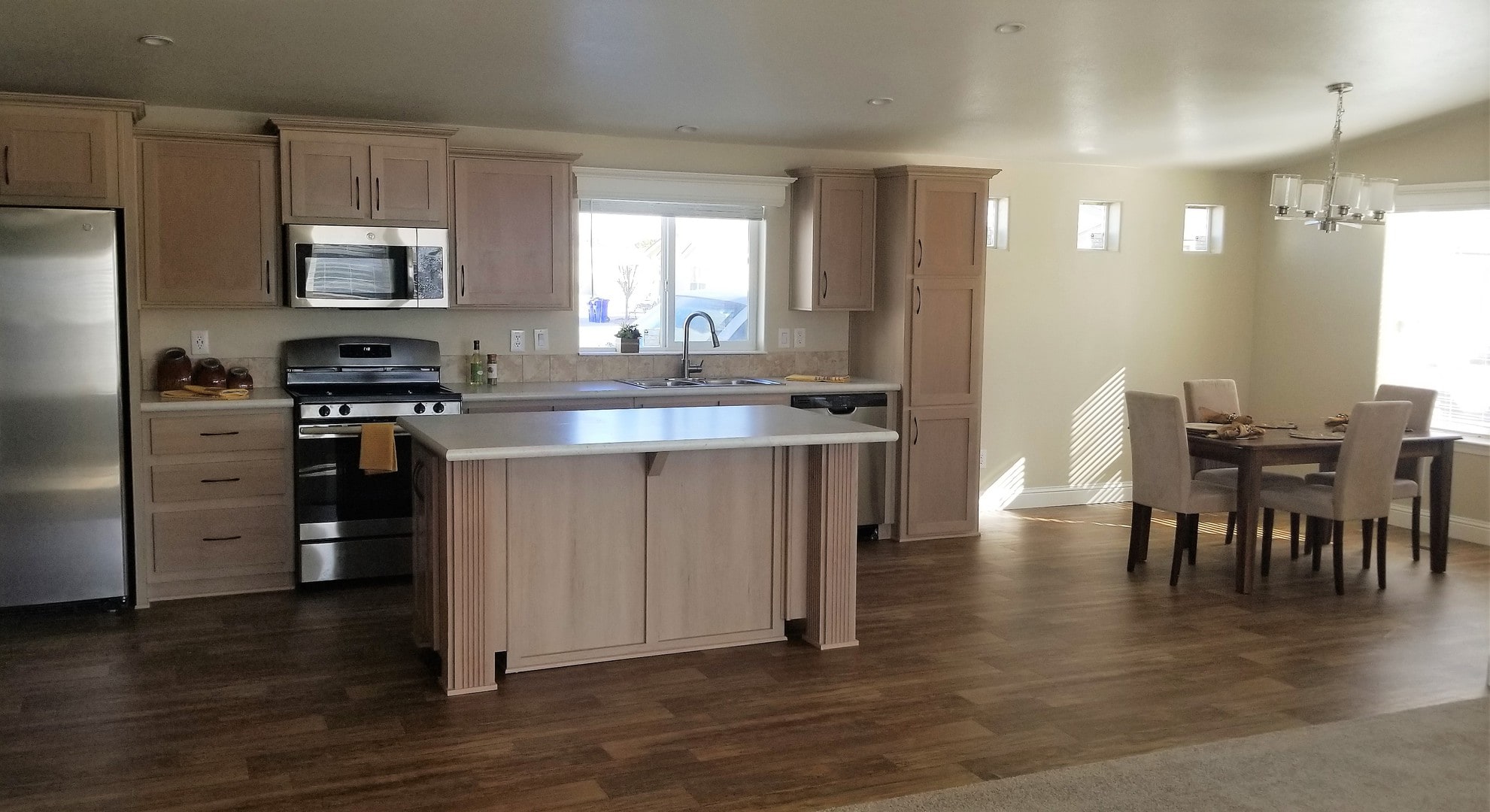 Vista Del Rosa 94 Apple Valley, CA Southwest Mobile Homes